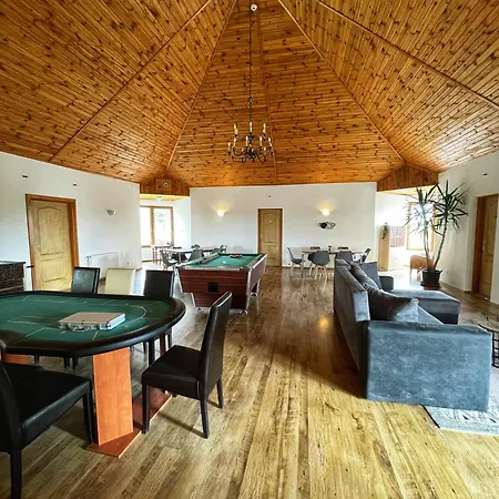 Kancsal Harcsa Panzio Es Halaszcsarda Bed and Breakfast