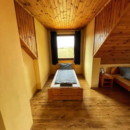 Kancsal Harcsa Panzio Es Halaszcsarda Bed & Breakfast *