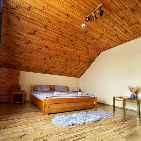 Kancsal Harcsa Panzio Es Halaszcsarda Bed & Breakfast *