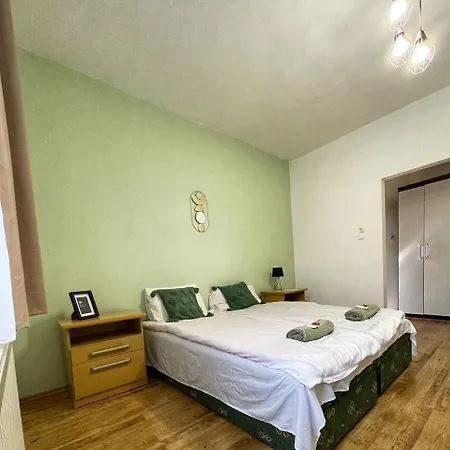 Kancsal Harcsa Panzio Es Halaszcsarda Bed & Breakfast